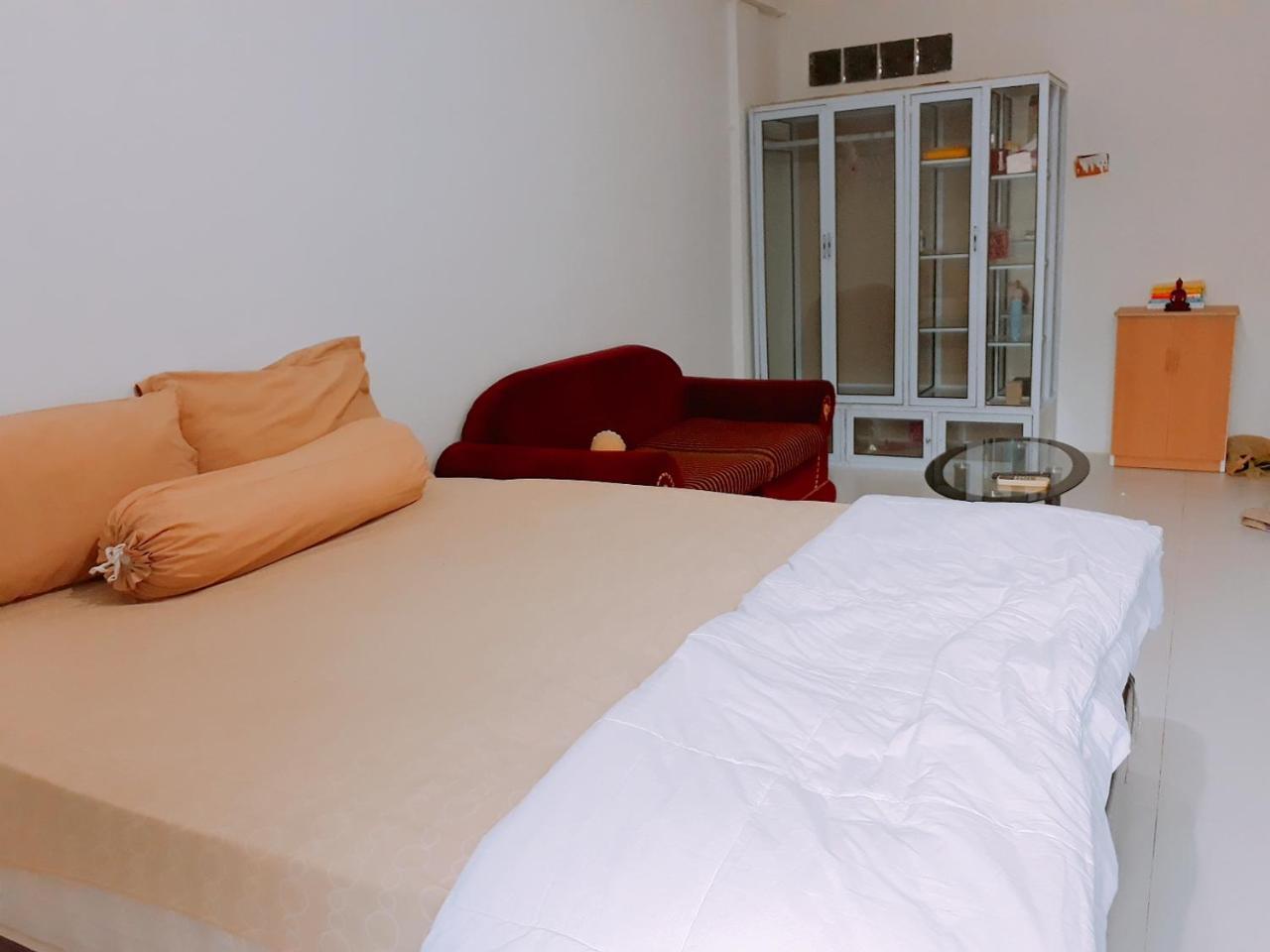 Jakson Homestay Batam Экстерьер фото